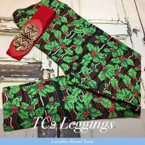 Lularoe TC2 Leggings Holiday Chevron Poinsettias